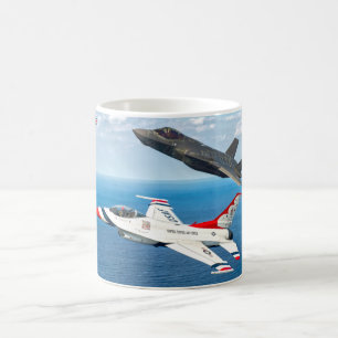 F-16C-KAMPFFIL UND F-35A-BELEUCHTUNG II KAFFEETASSE