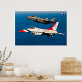 F-16C-KAMPFFIL UND F-35A-BELEUCHTUNG II POSTER (Küche)