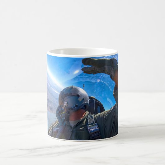 F-16D KÄMPFUNG FALCON Kämpfe an! Mug Kaffeetasse (Mittel)