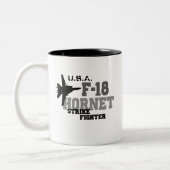 F-18 Hornisse - Streik-Kämpfer Zweifarbige Tasse (Links)