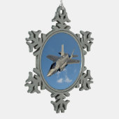 F-35 Lightning II Panther Jet Fighter in Sky Schneeflocken Zinn-Ornament (Links)