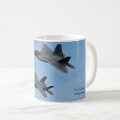 F-35 und F-22 Kampfjet Kaffeetasse (VorderseiteRechts)