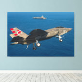 F-35C-BELEUCHTUNG II 40x60 Leinwanddruck (Insitu (Holzboden))