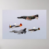 F-4 Phantom, P-47 Thunderbolzen, F-16 Falkenbekämp Poster (Vorne)