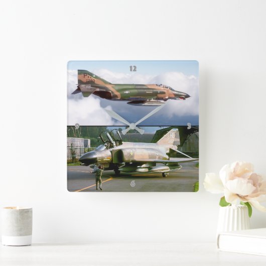 F-4 PHANTOM QUADRATISCHE WANDUHR (Zuhause)