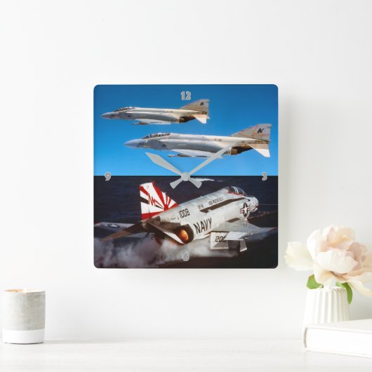 F-4 PHANTOM QUADRATISCHE WANDUHR (Zuhause)