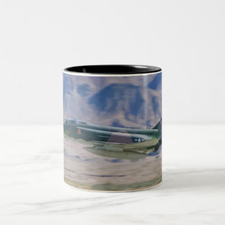 F-4 TiefpaßTasse des Phantoms II Zweifarbige Tasse