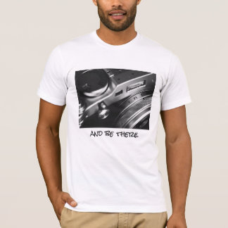 f/8 und ist dort T - Shirt