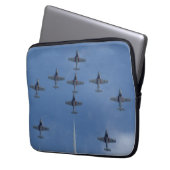 F/A-18 Fighter Jet Flugzeug Air Show Stunt Laptopschutzhülle (Vorderseite Links)