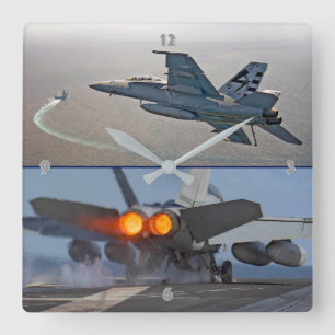 F/A-18 SUPER HORNET QUADRATISCHE WANDUHR