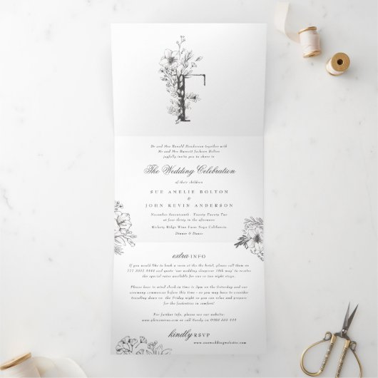 'F' Monogram Schöne gezeichnete Blumenhochzeit Dreifach Gefaltete Einladung (Innenseite)