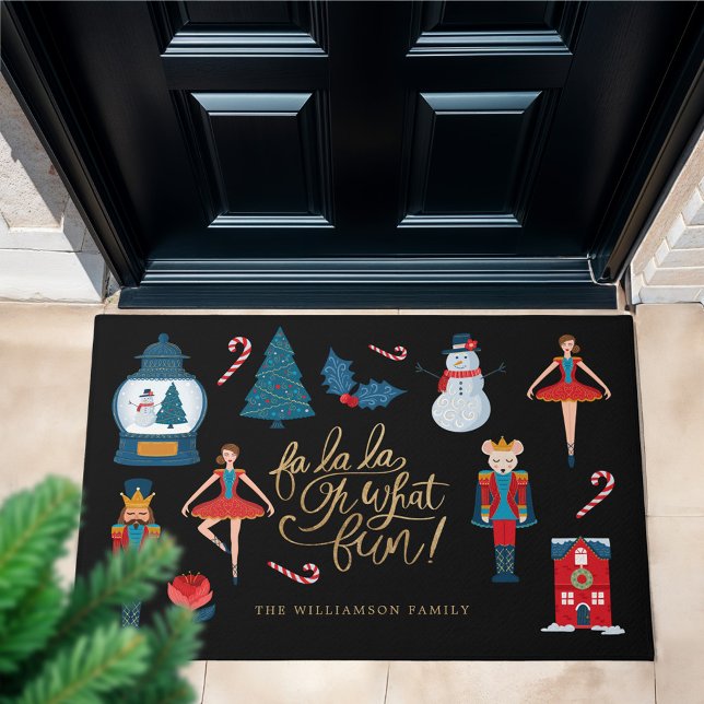Fa La Oh What Fun Christmas Nutcracker Family Fußmatte (Fa La Oh What Fun Christmas Nutcracker Family Doormat)