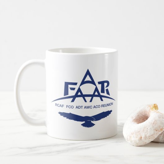 FAAAR-Logo auf der Tasse. Kaffeetasse (Mit Donut)