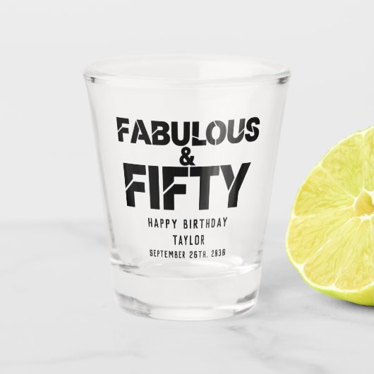Fabelhaft und Fünfzig Geburtstag Schwarze Fette Sc Schnapsglas (Vorderseite)