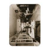 Faberge Workshop (b/w-Foto) Magnet (Vertikal)