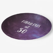 Fabulous at 50 Purple Birthday Party Paper Plates Pappteller (Schrägansicht)