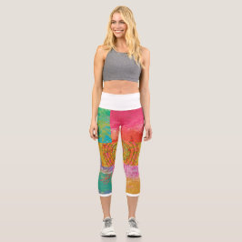 Fabulous Aztec Design Capri Leggings