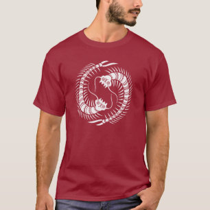 Facing Centipedes circle T-Shirt