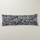 faded green and violet camo abstract seitenschläferkissen (Rückseite)