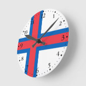 Fahne der Färöer Runde Wanduhr (Winkel)