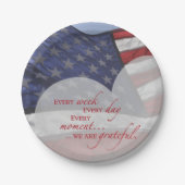 Fahne des patriotischen Herzens, militärische Aufw Pappteller (Vorderseite)