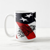 Fahne mit schreiender Adlergrafik Kaffeetasse (Links)