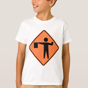 Fahnenträger-voran Landstraßen-Zeichen T-Shirt