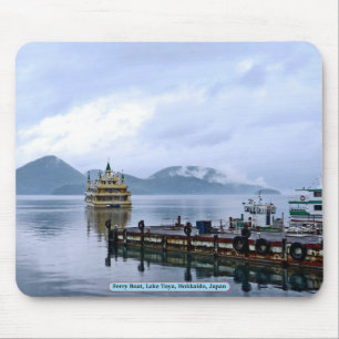 Fähre, Toya-See, Hokkaido, Japan Mousepad
