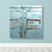 Fahren Sie mit der Vorsicht blau-grauen Industriet Leinwanddruck (Insitu (Holzboden))