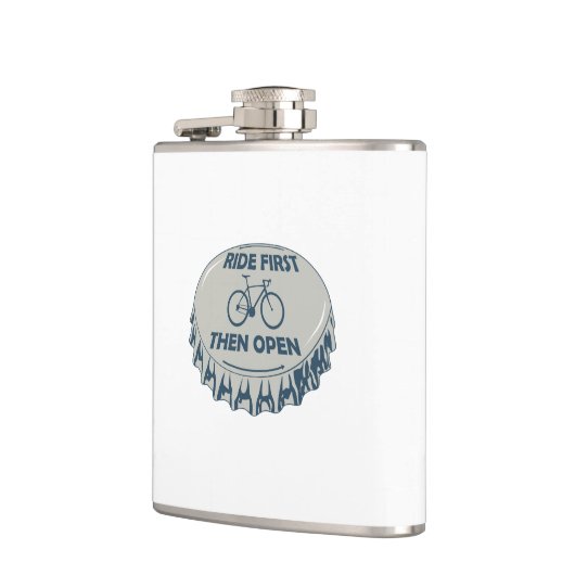 Fahren Sie zuerst, dann öffnen Flachmann (Links)