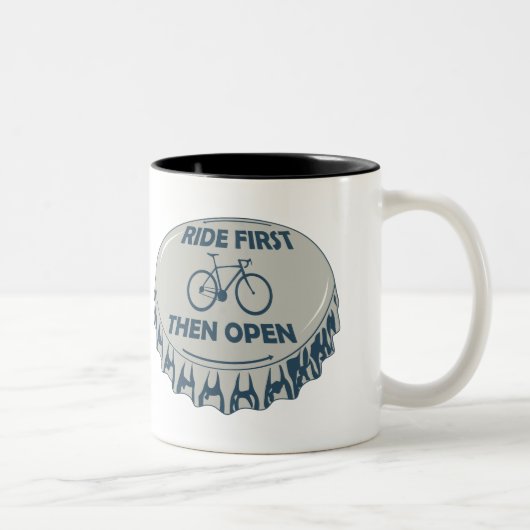 Fahren Sie zuerst, dann öffnen Zweifarbige Tasse (Rechts)