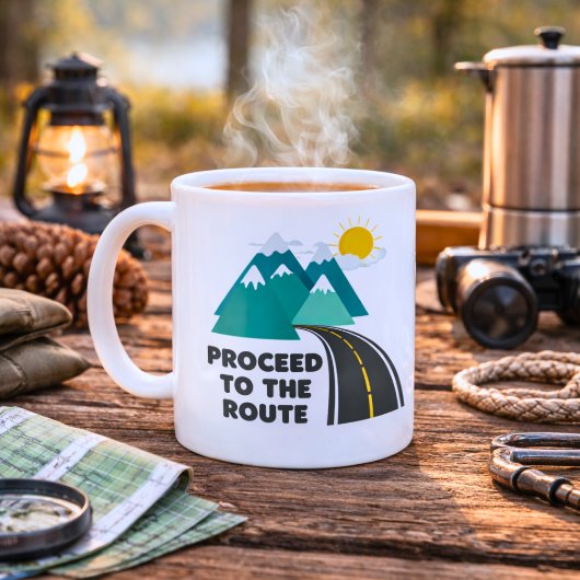 Fahren Sie zum Abenteuer "Route Outdoor" fort Kaffeetasse