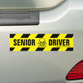 Fahrerin oder Fahrer im Seniorenalter Autoaufkleber (Auf Auto)