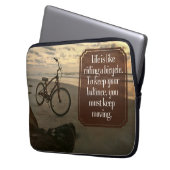 "Fahrrad fahren" Inspiration Zitat Laptopschutzhülle (Vorderseite Links)