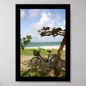 Fahrrad gegen Baum Poster (Vorne)