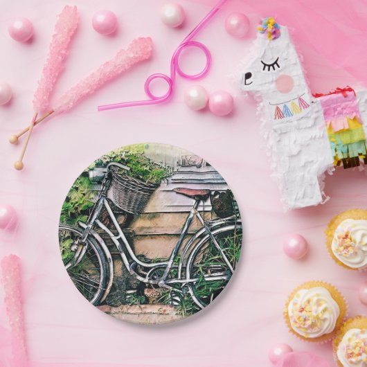 Fahrrad und Korb im Garten Pappteller (Party)