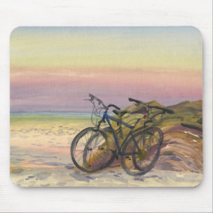 Fahrräder am Meer bei Sonnenuntergang Aquarell Mousepad