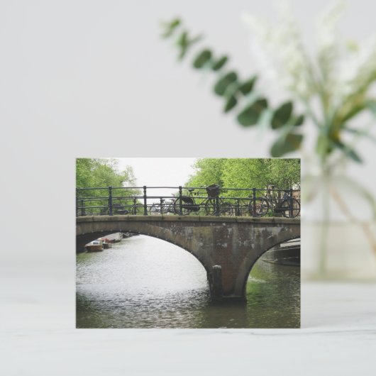 Fahrräder auf der Amsterdam Bridge PostCard Postkarte (Stehend Vorderseite)