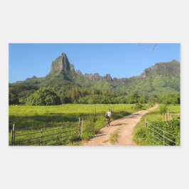 Fahrradfahren auf dem rechteckigen Aufkleber Moore