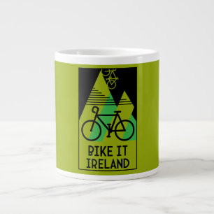 Fahrradfahren in Irland Jumbo-Tasse