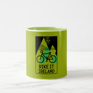 Fahrradfahren in Irland Zweifarbige Tasse