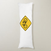 Fahrradfahrer Seitenschläferkissen (Vorderseite Vertikal)