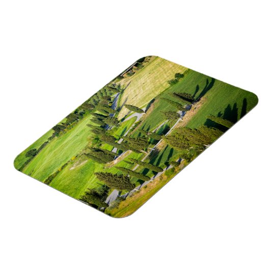 Fahrradgefahrene Straße mit Rechteckmagnet in der  Magnet (Linke Seite)