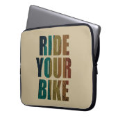 Fahrradinspirierende Zitate Laptopschutzhülle (Vorderseite Links)