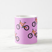 Fahrradmuster auf Rosa Kaffeetasse (Mittel)