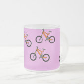 Fahrradmuster auf Rosa Mattglastasse (VorderseiteRechts)