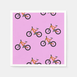Fahrradmuster auf Rosa Serviette