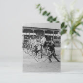 Fahrradrennen starten postkarte (Stehend Vorderseite)