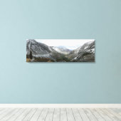 Fahrt durch die schneebedeckten Berge der Sierra N Leinwanddruck (Insitu (Holzboden))