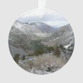 Fahrt durch die schneebedeckten Berge der Sierra N Ornament (Vorderseite)